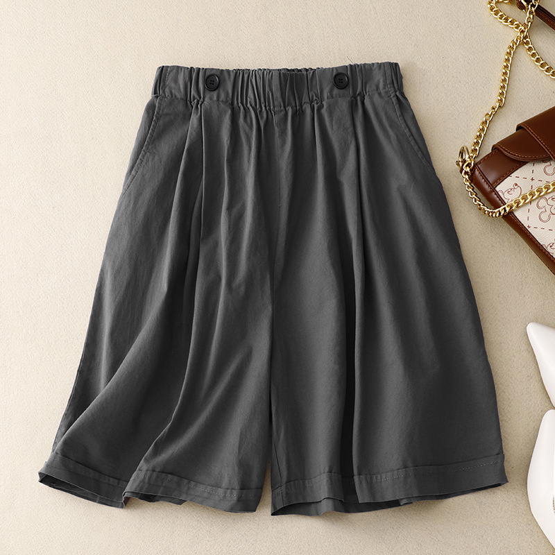 Women's Loose and Comfortable Solid Color Buttons Shorts