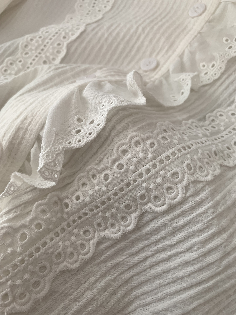 Classical Lace Long -sleeved Shirt