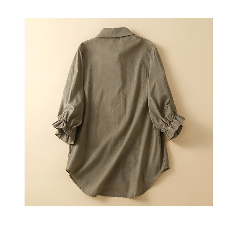 Simple solid color lace sleeve shirt