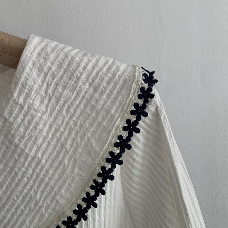 Contrast Color Lace Shirt