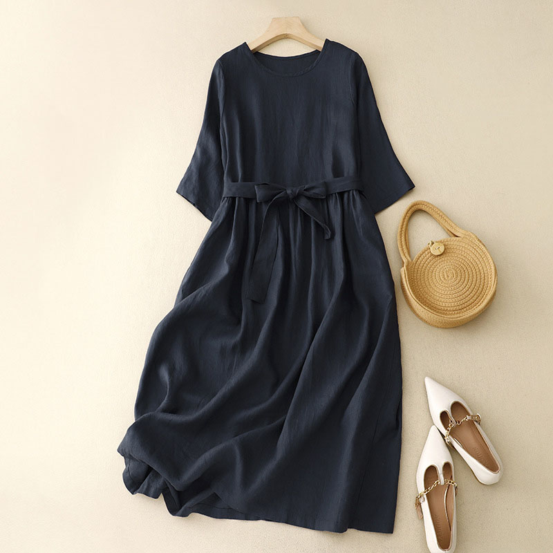 Women's Simple Elegant Round Neck Cotton Dress